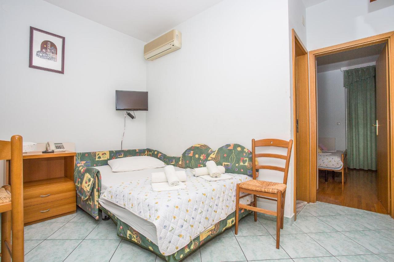 Villa Jerkan Podstrana Exterior foto